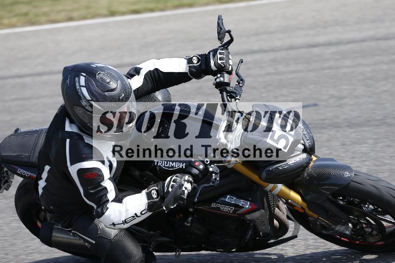 /Archiv-2025/49 26.08.2025 Cornu Master School ADR/blau-bleu/59